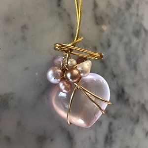 Rose quartz heart pendant with assorted  pearls